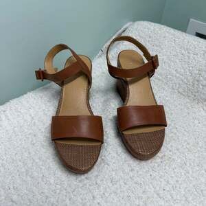 Crown Vintage Elese Leather Ankle Strap Wedge Sandals Size 9.5 M Summer Beach